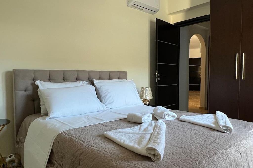 Anna Kavros Luxury Apartment Hriszí Aktí Haniá Kültér fotó